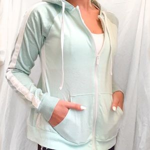 Underarmour mint zip-up with many cute details